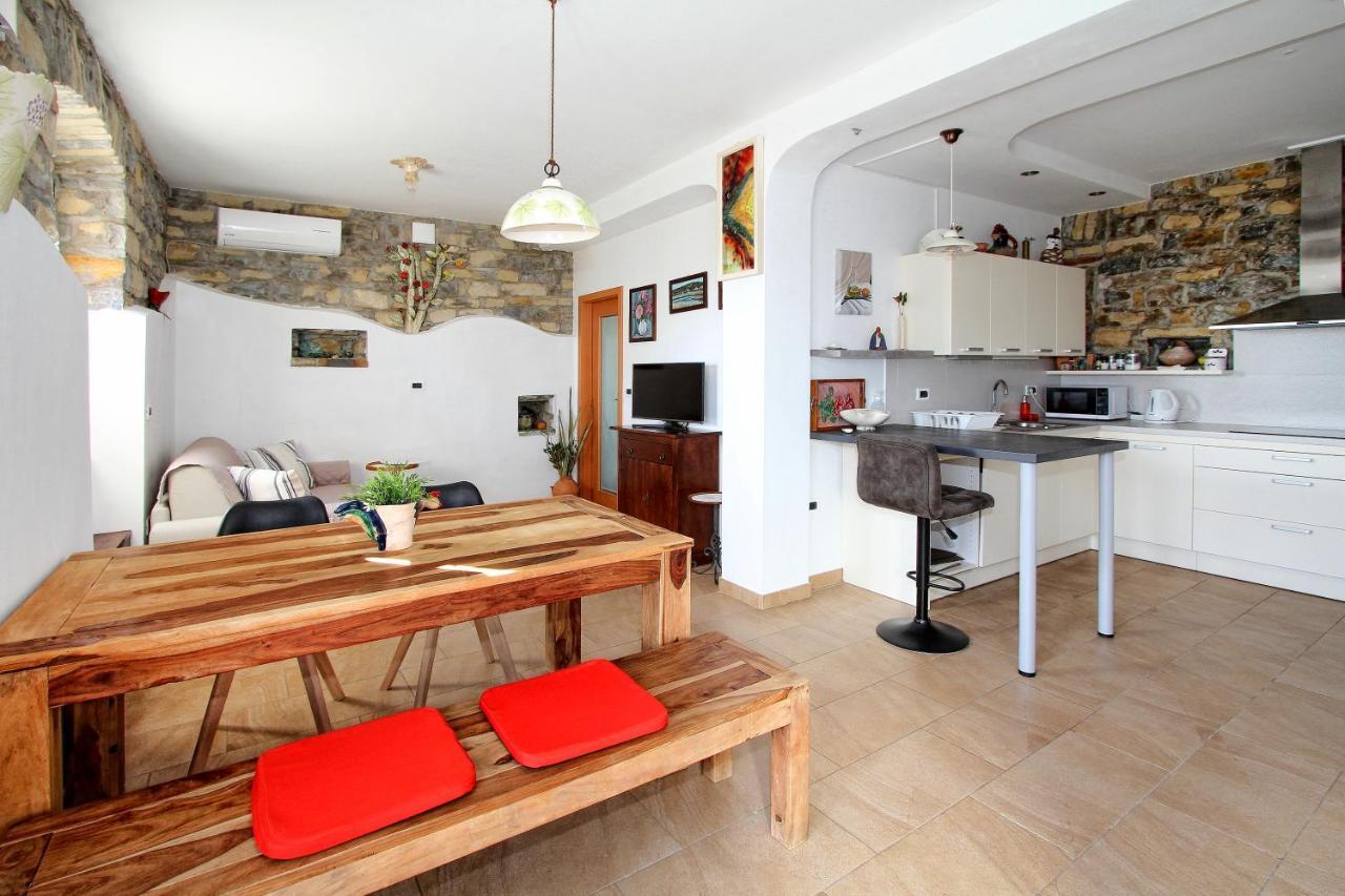 Apartment Dezo Istria 이졸라 외부 사진